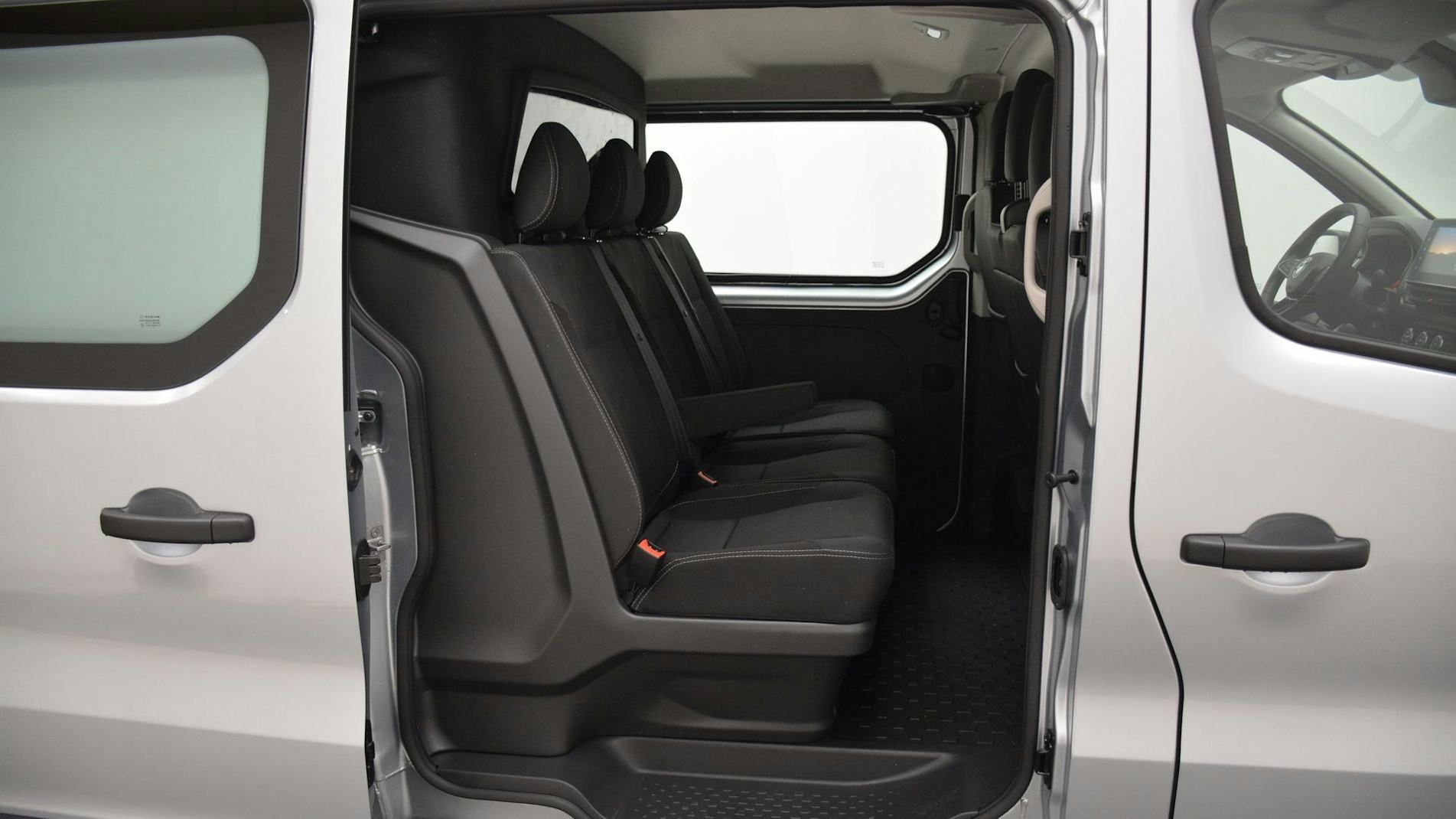EcoPlan Renting - Renault Trafic L2H1 Cabine Approfondie Grand Confort